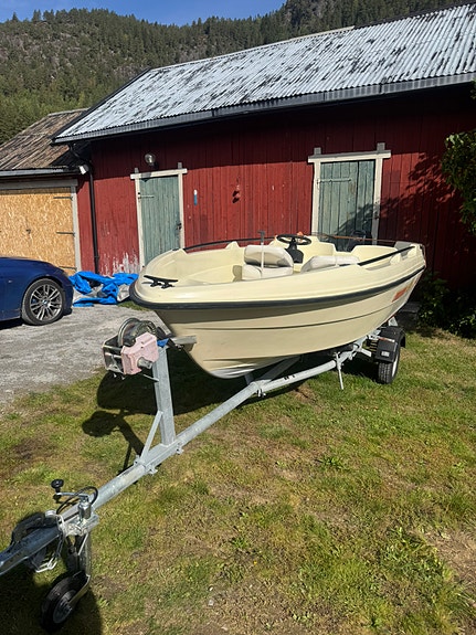 Terhi 415R med Yamaha 30hk 3 of 15