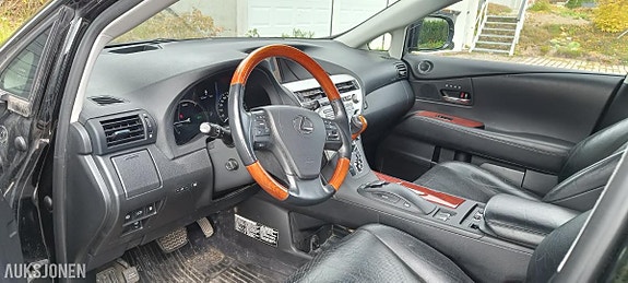 Lexus RX450h 14 of 30