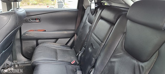 Lexus RX450h 15 of 30