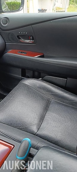 Lexus RX450h 25 of 30