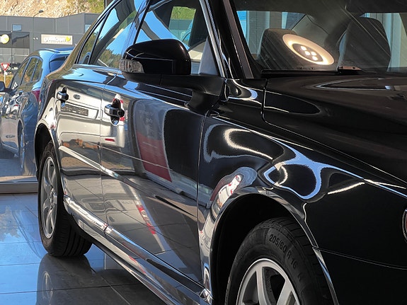 Volvo S80 5 of 30