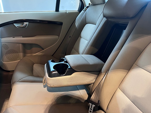 Volvo S80 19 of 30