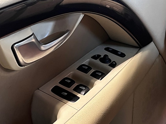 Volvo S80 30 of 30