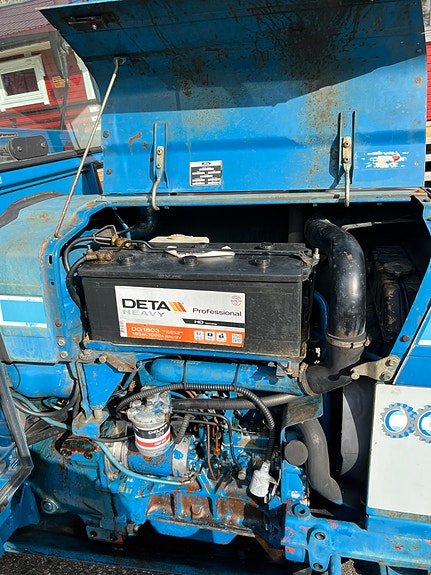 Ford 4610 9 of 13