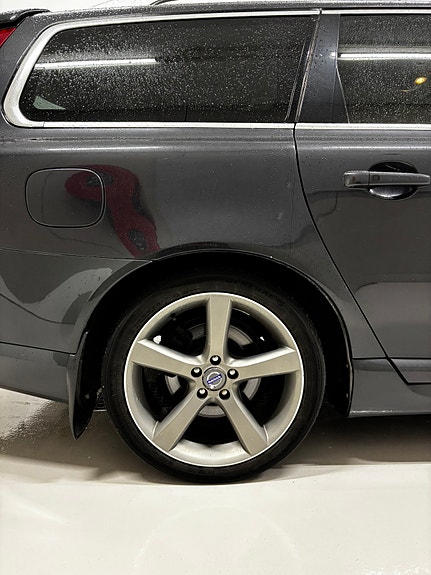 Volvo V70 10 of 14