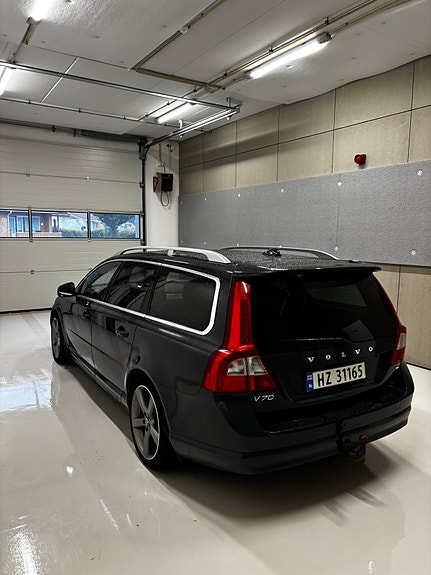 Volvo V70 6 of 14
