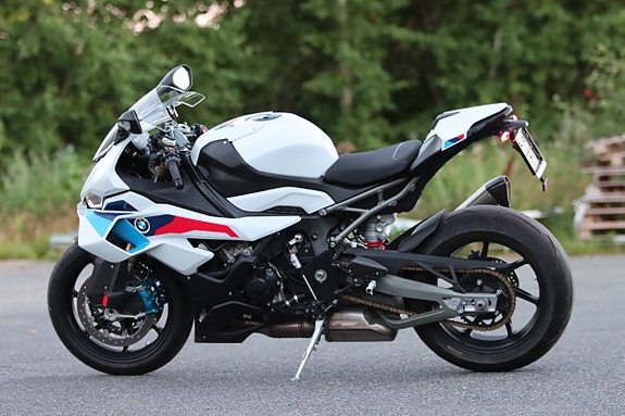 BMW S 1000 RR 17 of 24