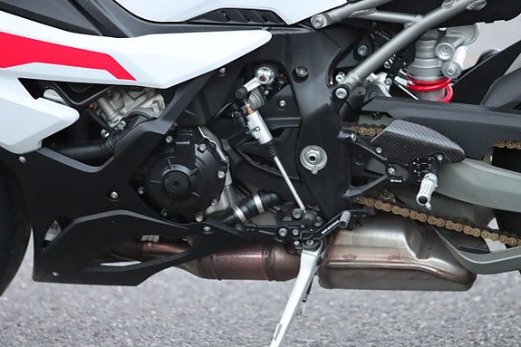 BMW S 1000 RR 20 of 24