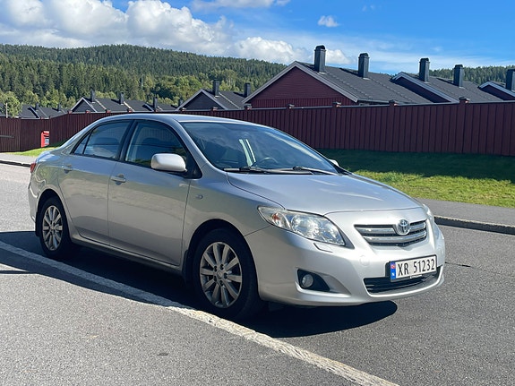Toyota Corolla 6 of 11