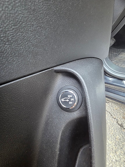 Opel Insignia 22 of 30
