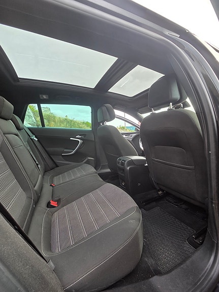 Opel Insignia 27 of 30