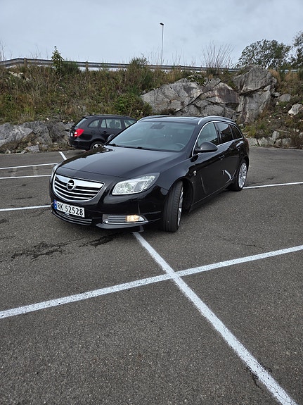 Opel Insignia 2 of 30