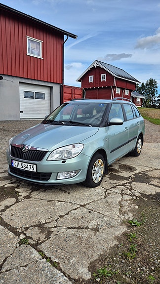 Skoda Fabia 3 of 30