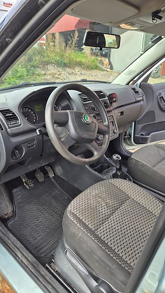 Skoda Fabia 23 of 30