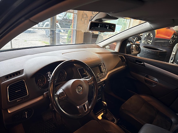 Volkswagen Sharan 6 of 13