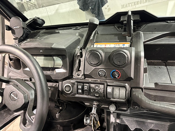 Can-Am Traxter XU HD9 28 of 30