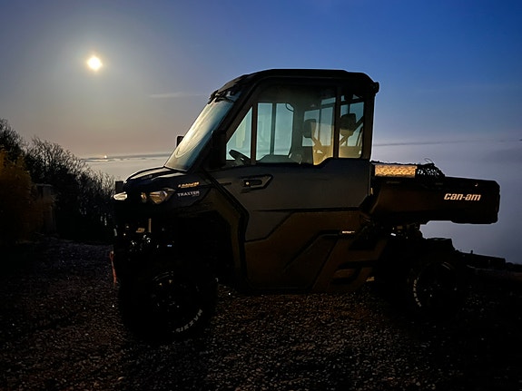 Can-Am Traxter XU HD9 6 of 30