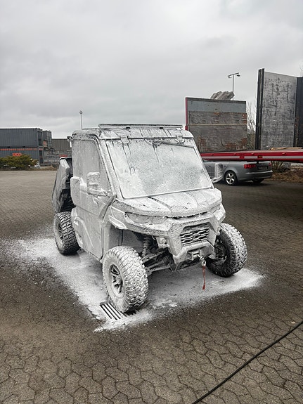 Can-Am Traxter XU HD9 2 of 30