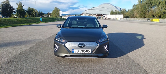 Hyundai IONIQ 2 of 20