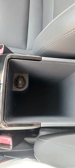 Hyundai IONIQ 14 of 20
