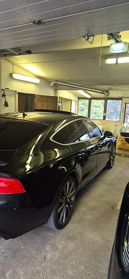 Audi A7 4 of 17