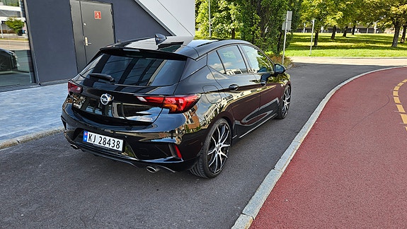 Opel Astra 6 of 25