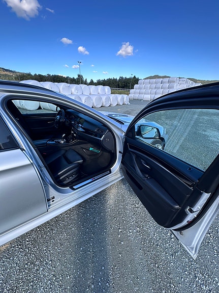 BMW 525d 13 of 28