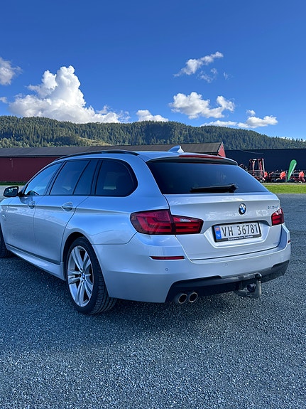 BMW 525d 4 of 28