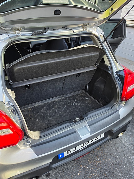 Suzuki Swift 11 of 11