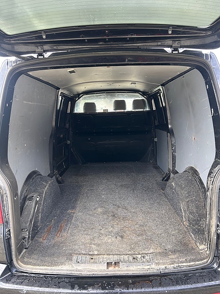 Volkswagen Transporter 11 of 21