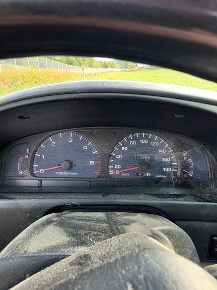 Toyota HiLux 5 of 12