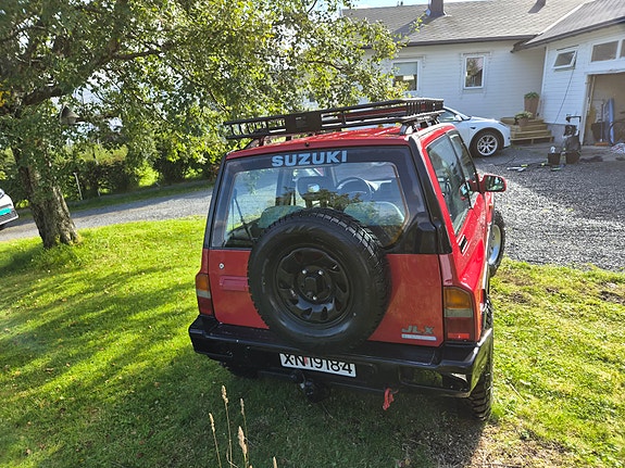 Suzuki Vitara 12 of 30