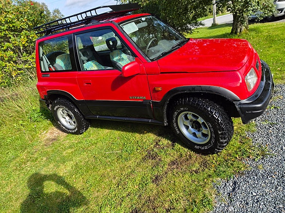 Suzuki Vitara 8 of 30