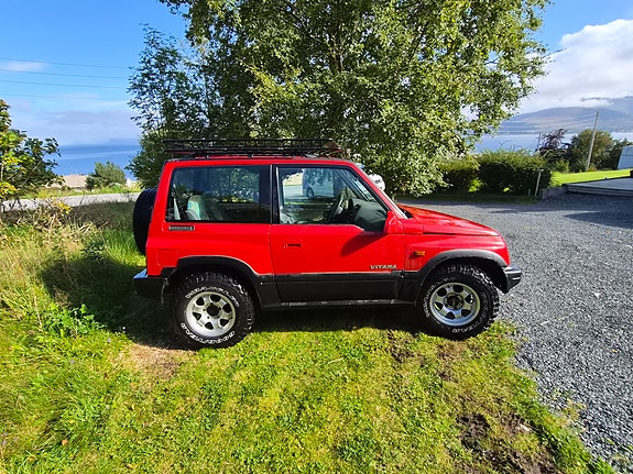 Suzuki Vitara 15 of 30