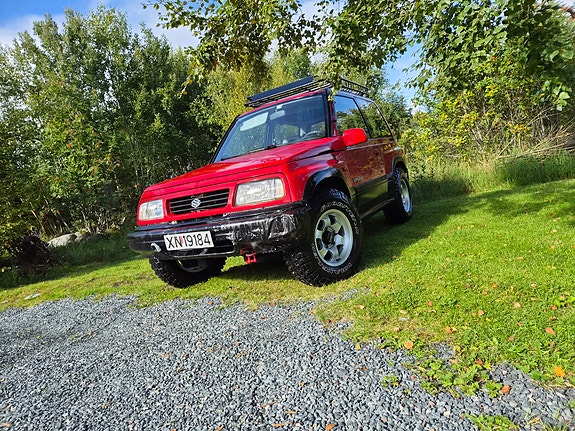 Suzuki Vitara 3 of 30
