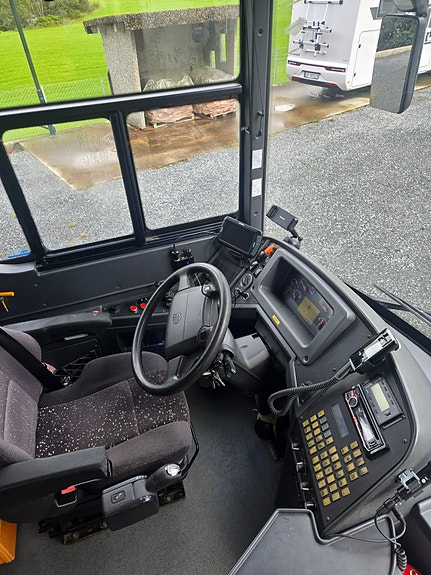 Volvo B12B 4x2 5 of 11