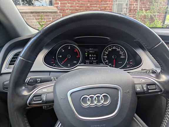 Audi A4 allroad 11 of 13