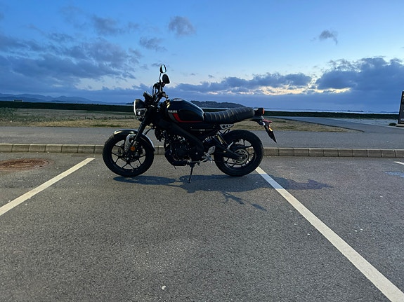 Yamaha XSR 125 4 of 4