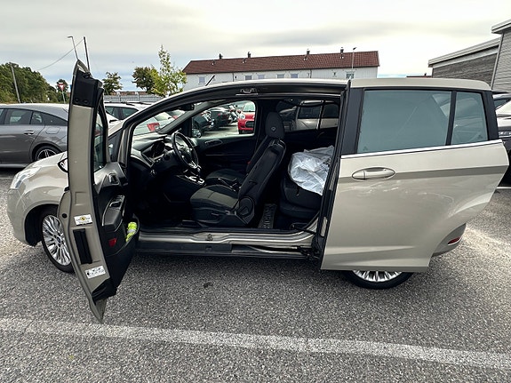 Ford B-MAX 10 of 14