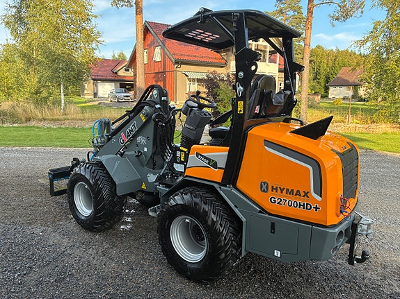 Giant 2700HD+ 30kmh , 50hk Turbo 5 of 11