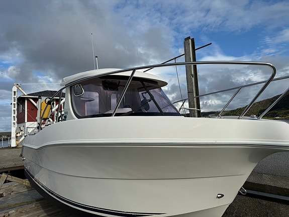 Arvor 215 3 of 24