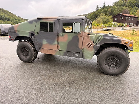 Hummer H1 16 of 30