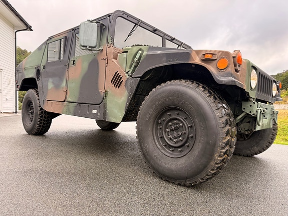Hummer H1 18 of 30