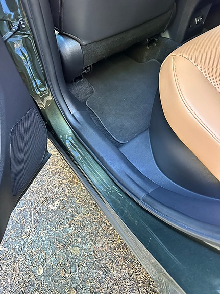 Lexus NX450h+ 24 of 30