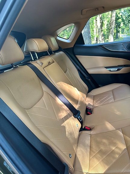 Lexus NX450h+ 28 of 30