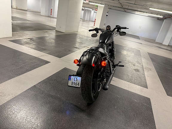 Harley-Davidson XL 883N Iron ombygget (1200) 9 of 17