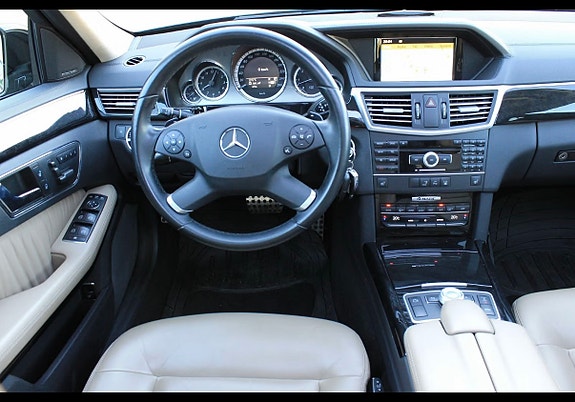 Mercedes-Benz E350 d 25 of 30
