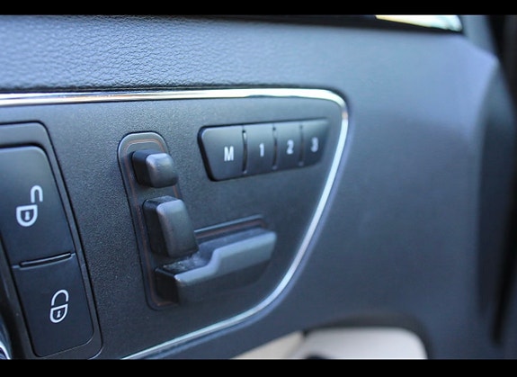 Mercedes-Benz E350 d 18 of 30