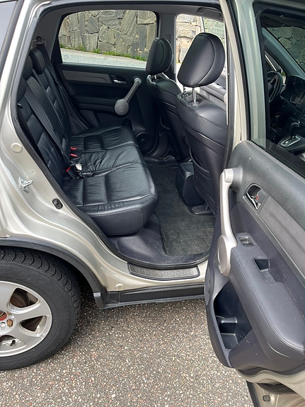 Honda CR-V 10 of 26