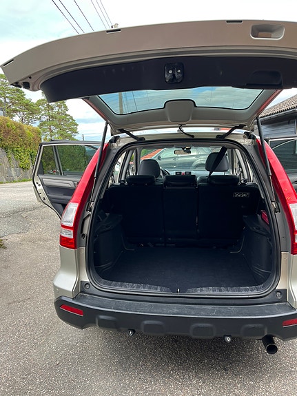 Honda CR-V 6 of 26